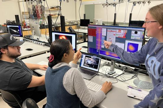 Students in Physics Lab